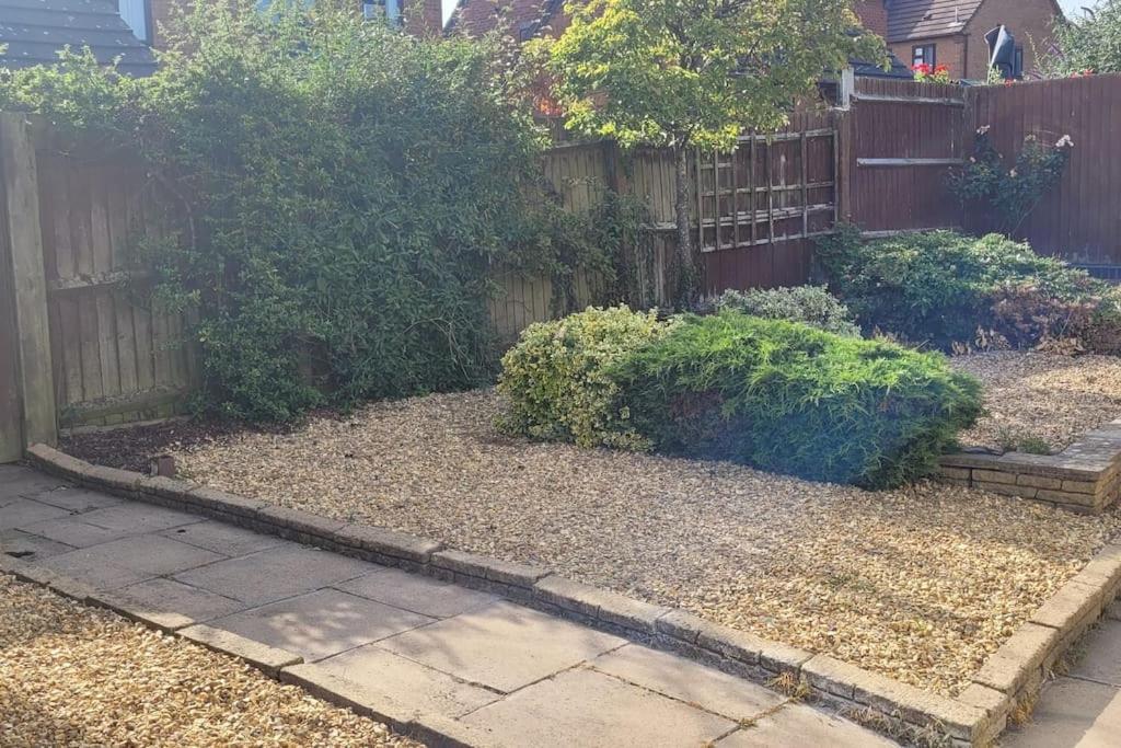 Fair Haven - Off Street Parking And Garden Holiday home *